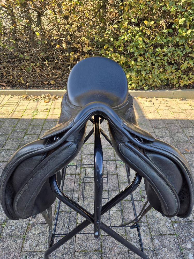 20251105 121741 resized