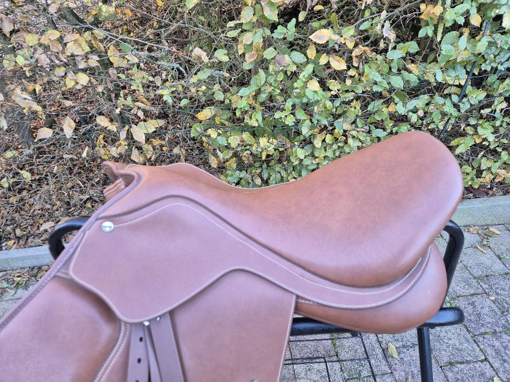 20251107 095628 resized