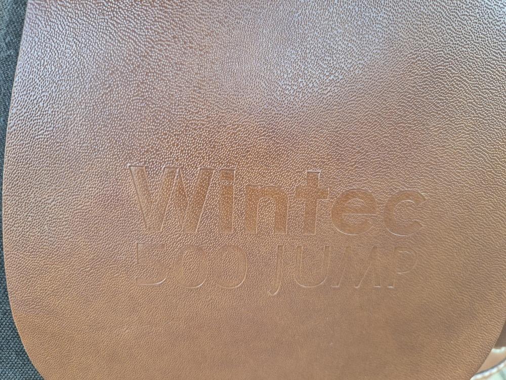 20251107 095636 resized