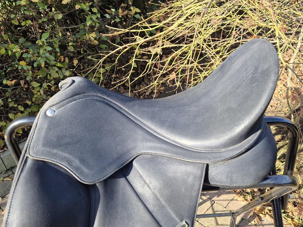 20251108 124224 resized