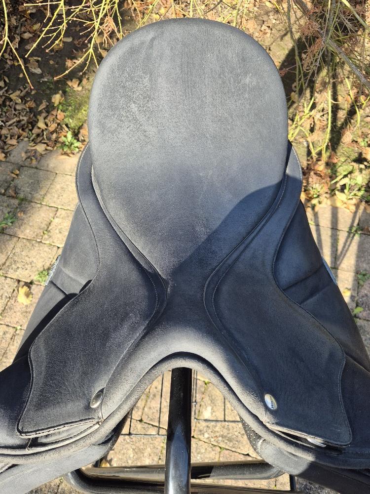 20251108 124256 resized